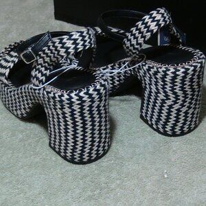 Women's Madeline Woven Platform Sandal Heels with Memory Foam - Universal 8.5-11